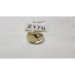 A 9ct gold signet ring, size N. 4.6 grams.