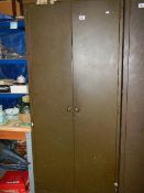 A mid 20th century 'Sankey Sheldon' metal storage cupboard with 4 shelved (184 x 77 x 46 cm) and a