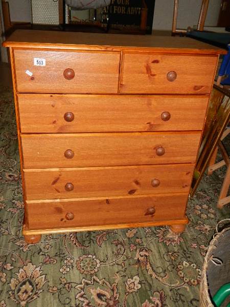 A good pine 2 over 4 chest of drawers. - Image 2 of 3