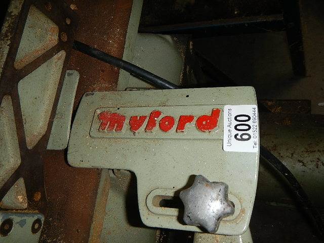 A vintage belt driven Myford surface planer in working order. - Image 3 of 3