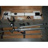 A vintage 220-234 power telescope and 2 tripods, condition and completeness not known.