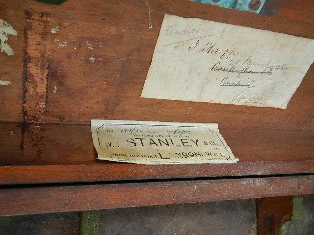 A good selection of wooden boxes and trays including some advertising. - Image 5 of 6
