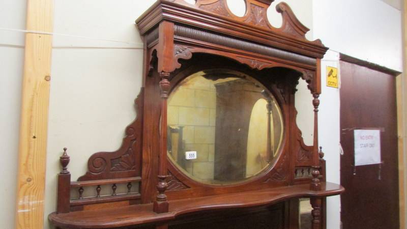 A Victorian mahogany chiffioniere. - Image 3 of 3