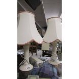 A pair of table lamps.