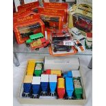 A mixed lot of boxed and unboxed die cast including Matchbox, Yesteryear, Days Gone, Royal Mail etc.