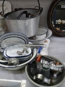 A mixed lot of enamel and other kitchen ware.