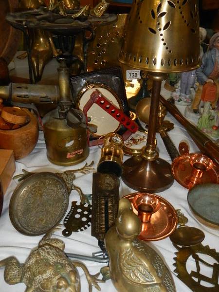 A mixed lot of brass and copper including hunting horn, primus stove, blow lamp etc/. - Image 3 of 5