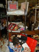 A good mixed lot of needlework items.