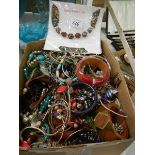 A mixed lot of costume jewellery.