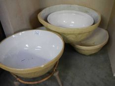 A quantity of mixing bowls.