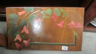 A lovely wooden box decorated with clematis and with nice velour interior. 51 x 29 x 6 cm.