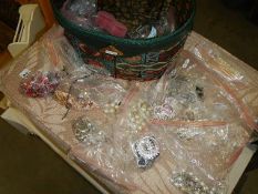 A quantity of costume jewellery in a vanity case