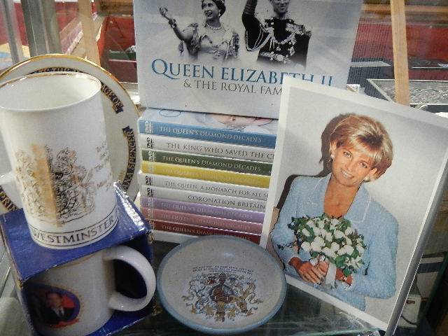 A collection of Royalty commemorative ware including DVDs - Image 3 of 3