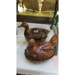 A Portmerion hen dish and a Portmerion duck dish. (Collect only).