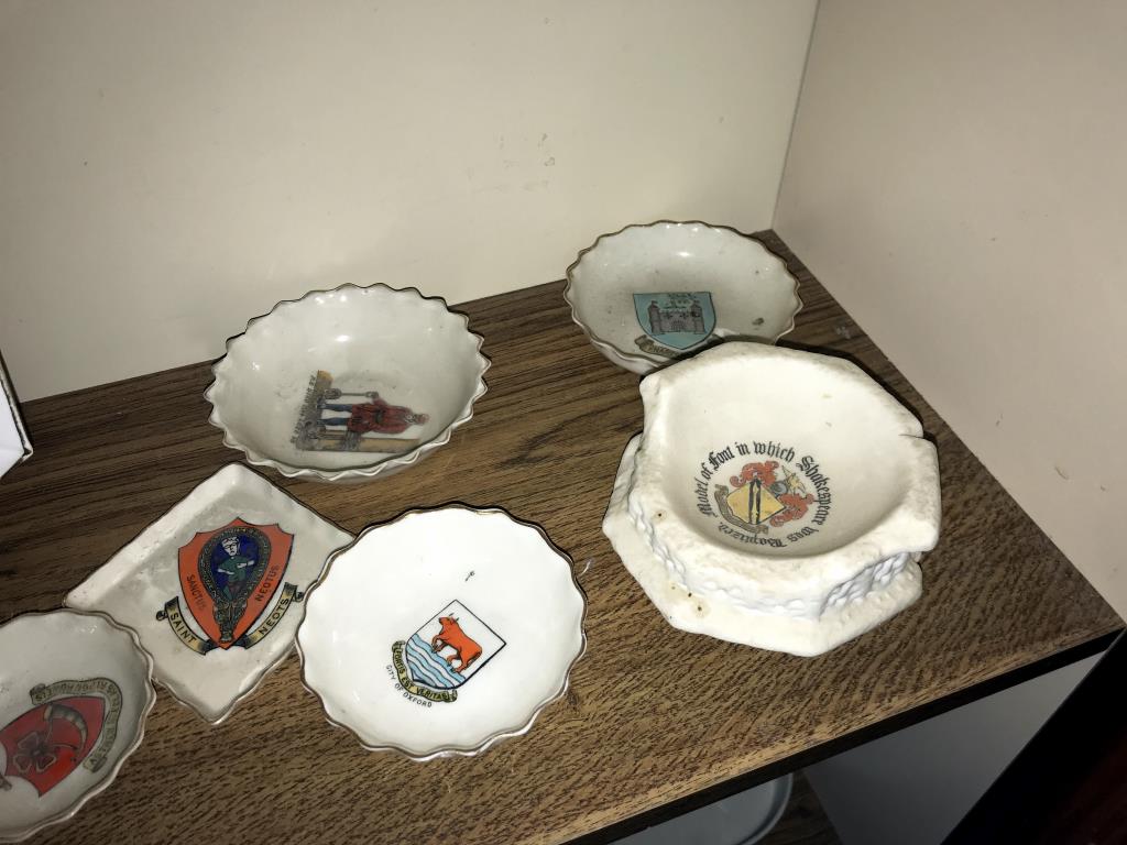 A quantity of mainly W H Goss plates, dishes, cups etc. - Image 4 of 11