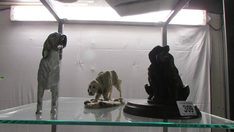 A Beswick English setter and 2 other setter dog ornaments