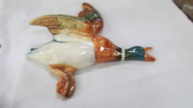 Three Beswick wall mounting ducks. ****Condition report**** No visible damage. - Image 3 of 4