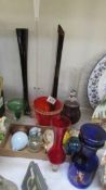 A mixed lot of art glass etc.