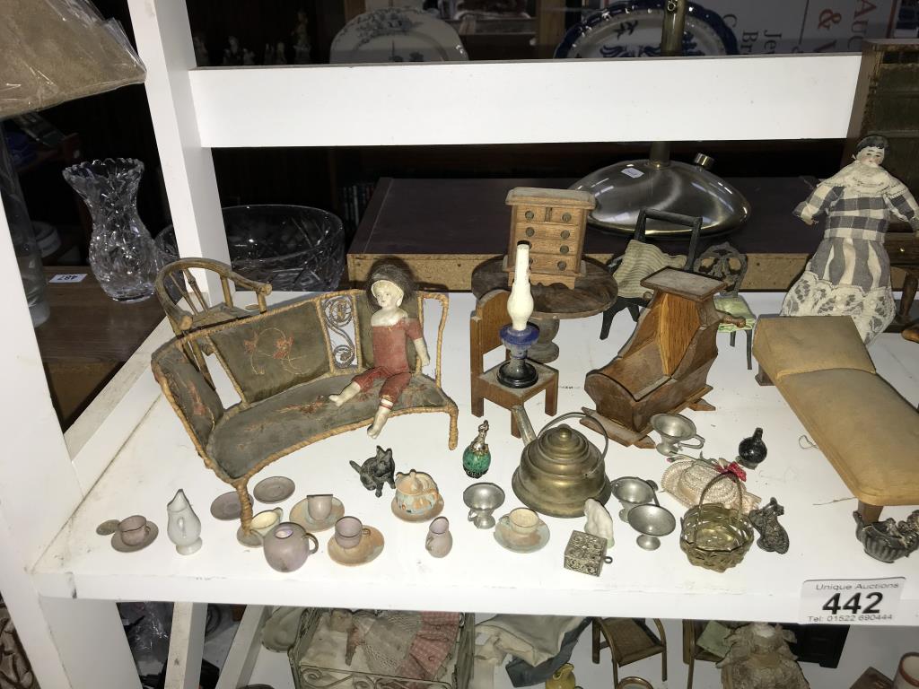 A good selection of Victorian/Edwardian dolls house furniture including a bamboo table. - Image 2 of 5