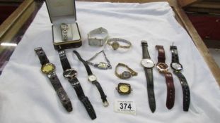 A mixed lot of wrist watches.