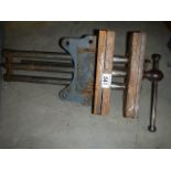 A large carpenter's vice. (collect only)