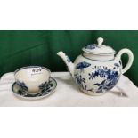 Worcester Porcelain Blue and White Tea Pot – Fence Pattern - (13cm x 18cm), with a matching Tea Bowl