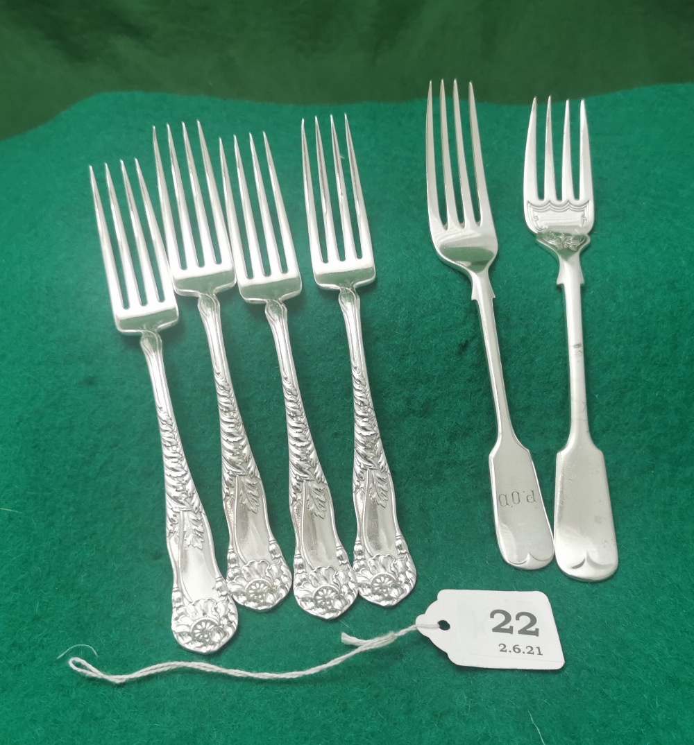 6 Dessert Forks including a set of 4 ornate Cereta Silver Plated by Oneida Silverware 1902 (18cmL) &
