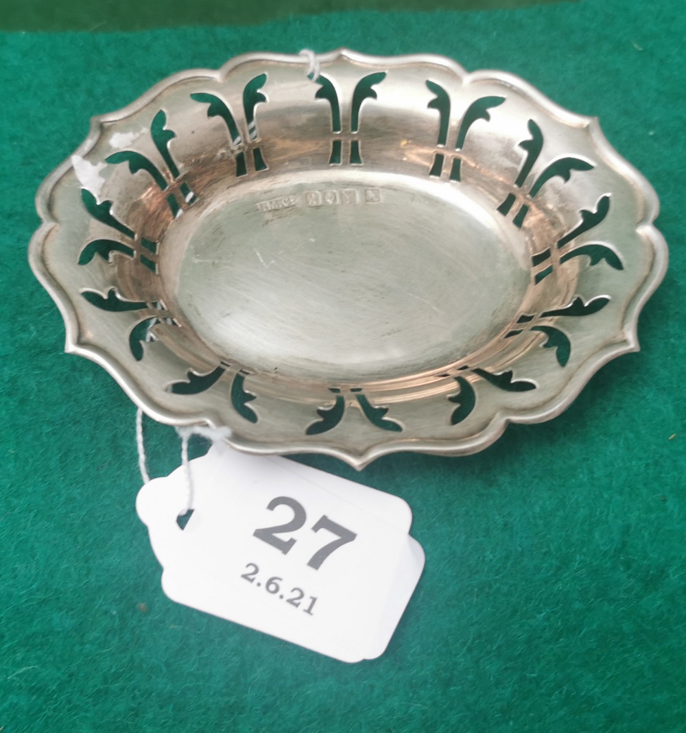 Small Irish Silver Oval Shaped Pin Dish, with pierced border, stamped JMC, with commemorative stamp