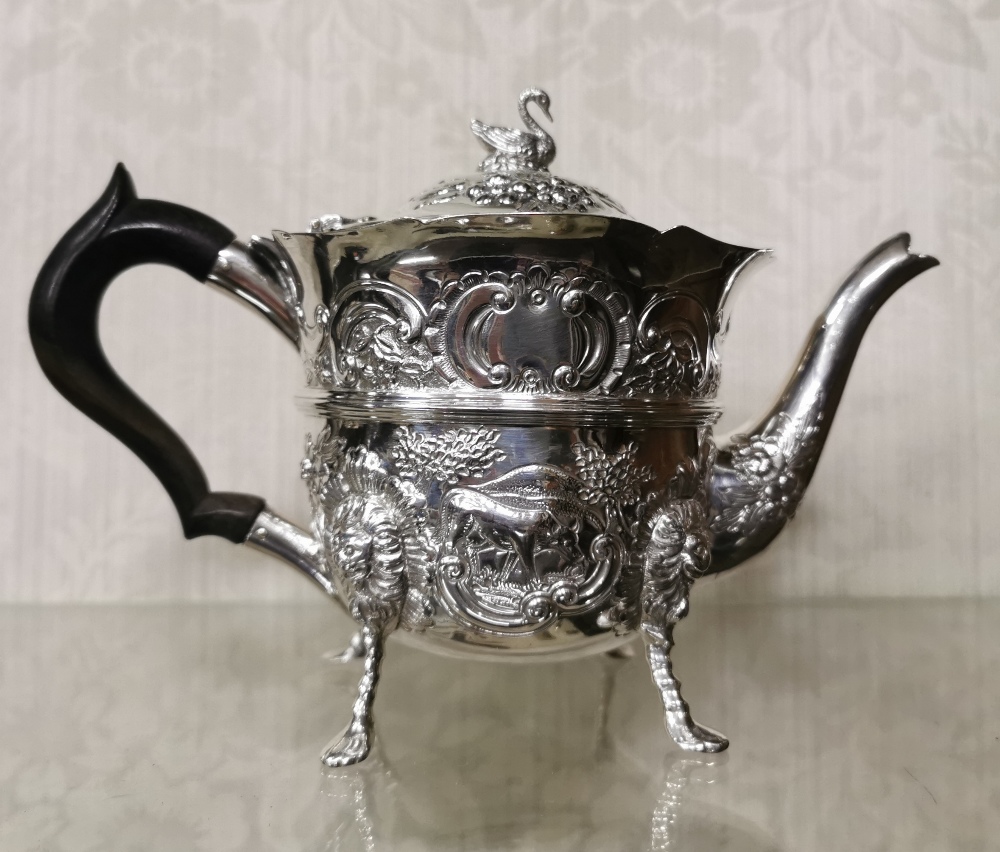 Irish Silver Teapot, by Charles Lamb, 1901, 505 gram weight (incl. Ebony handle), a swan mounted lid