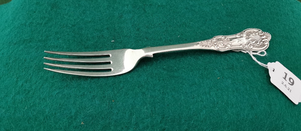 Irish Silver Fork, Kings Pattern, stamped "Ryan Limerick", numbered "B", 21cmL, 75 gram weight, - Bild 2 aus 4