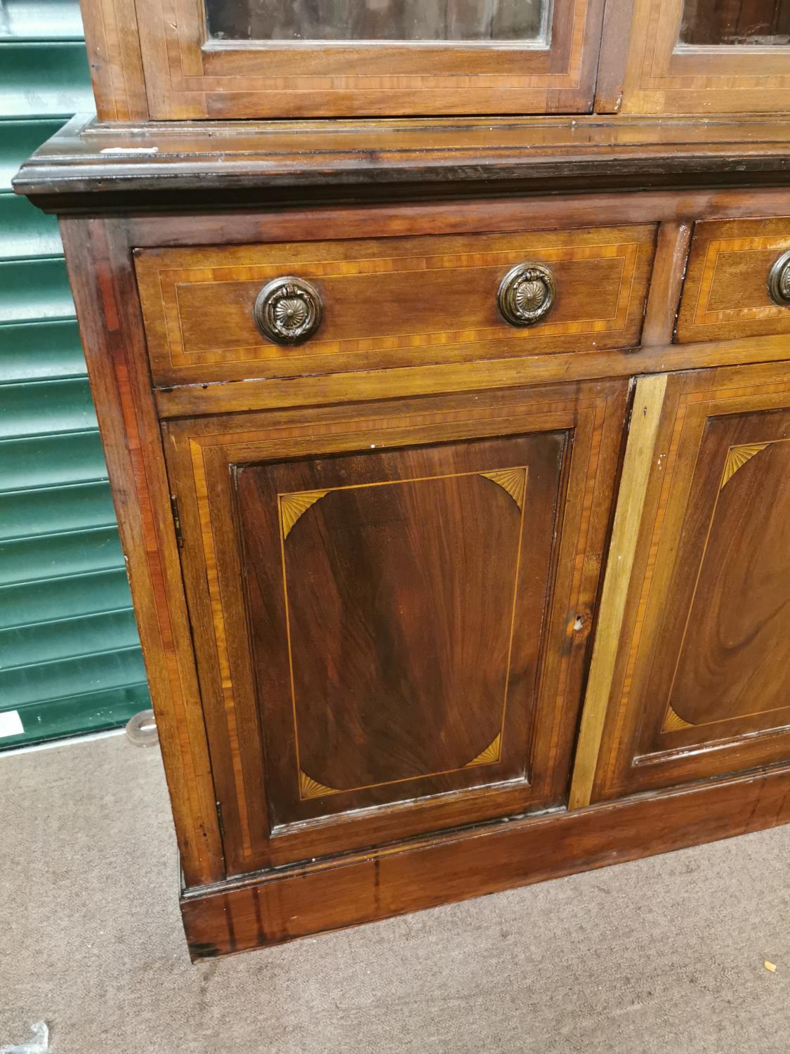 Edwardian inlaid mahogany bookcase. - Image 3 of 4