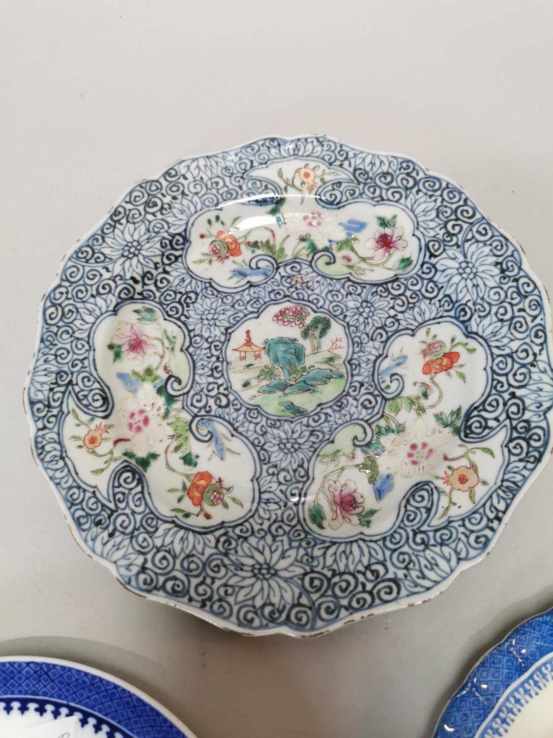 Three Oriental plates. - Image 2 of 5