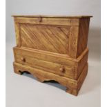 Scumbled pine blanket chest.