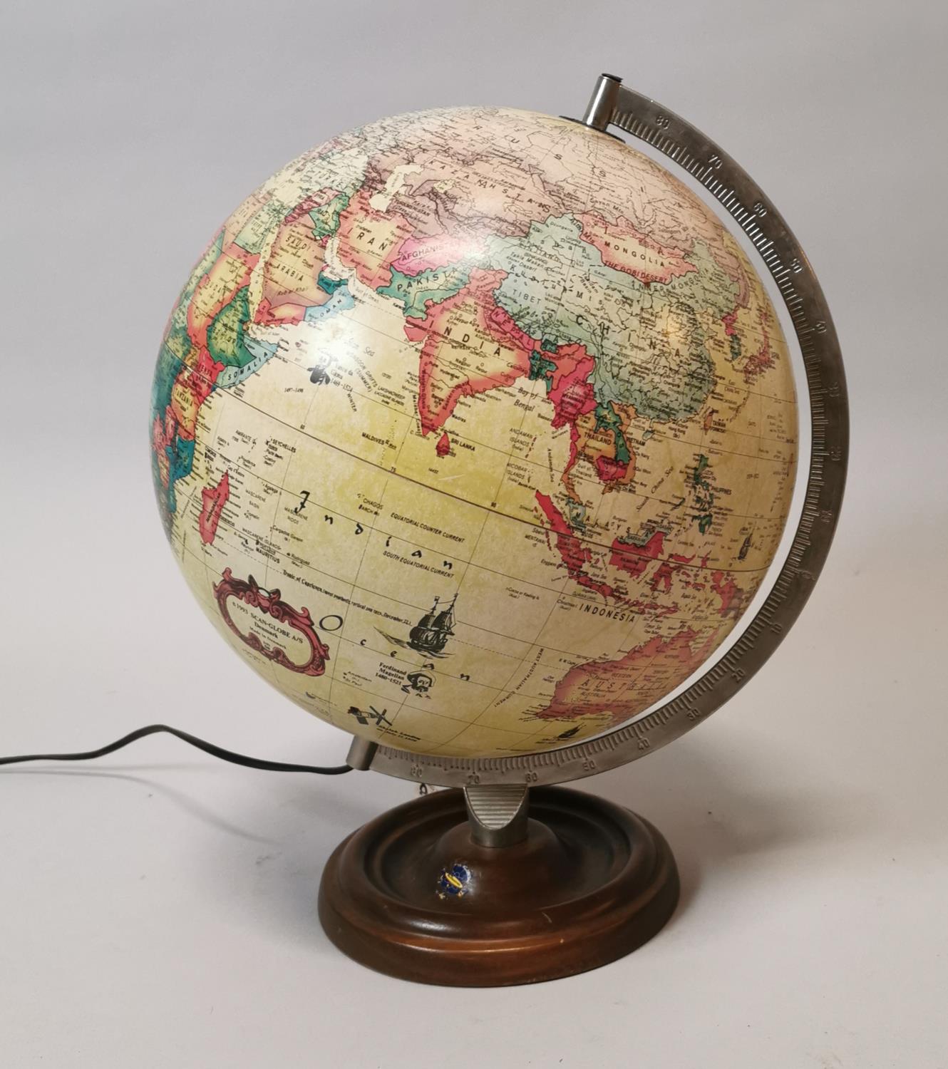 1950's light up world globe.