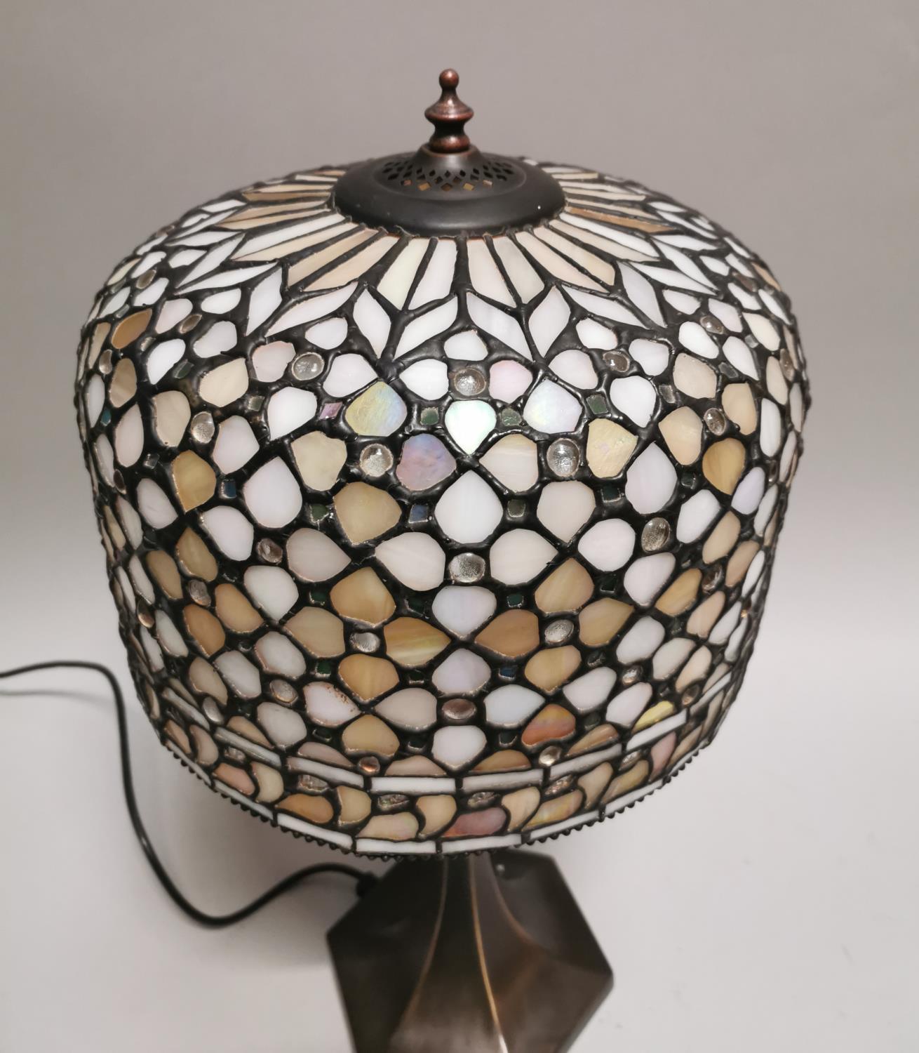 Good quality bronze lamp. - Image 2 of 3