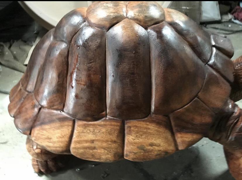 Carved wooden turtle of a tortoise. - Image 2 of 3