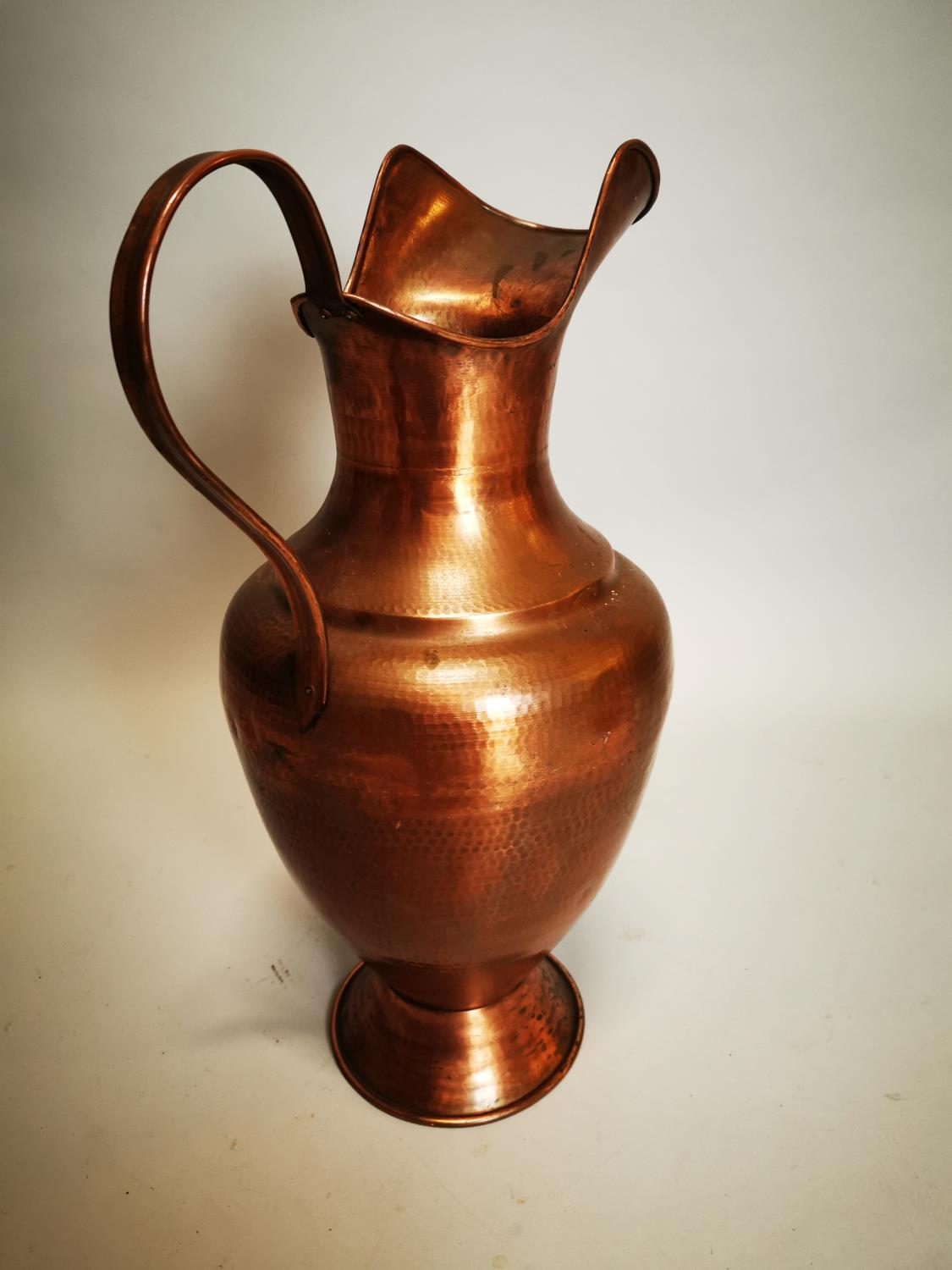 Large early 20th C. copper jug. - Image 3 of 3
