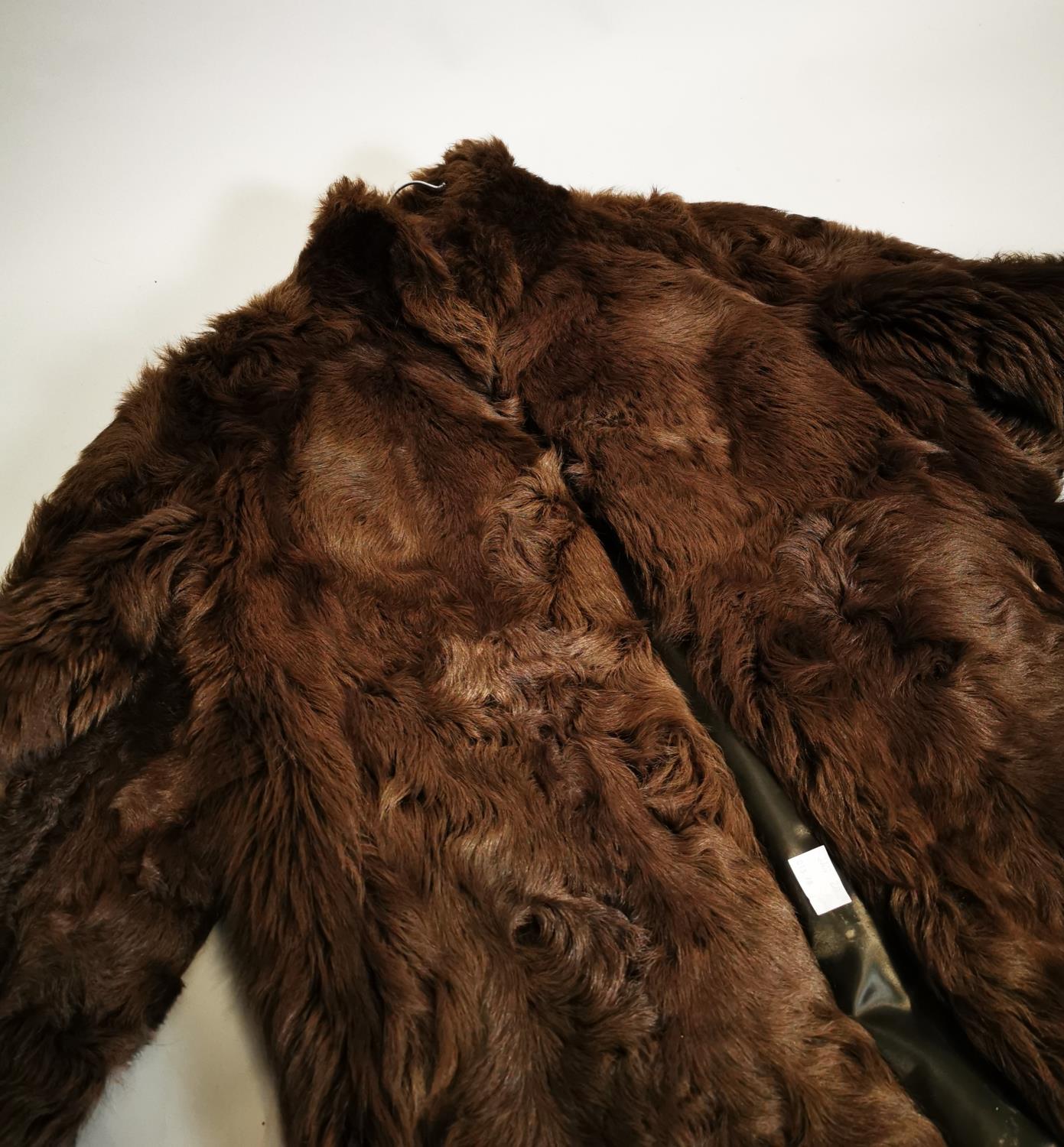 Ladies fur coat. - Image 2 of 3