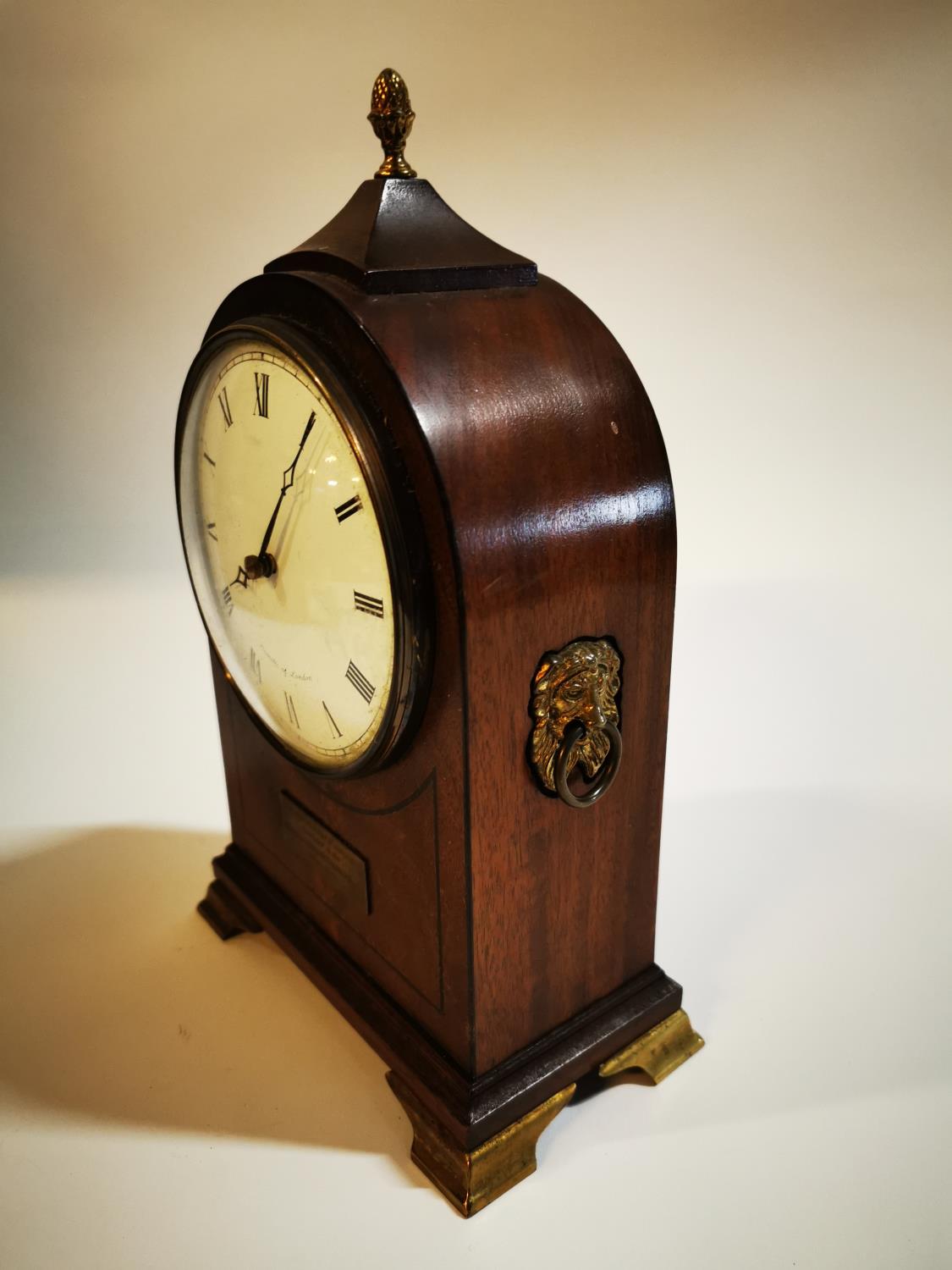 Edwardian inlaid mahogany mantle clock - Image 4 of 6