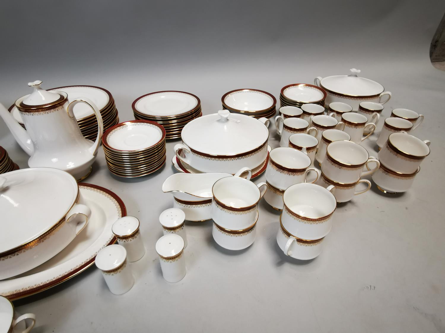 Porcelain Paragon dinner service. - Bild 3 aus 4