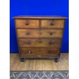 Victorian mahogany chest of drawers, 2 short above 3 long drawers with wooden drawers (damage to