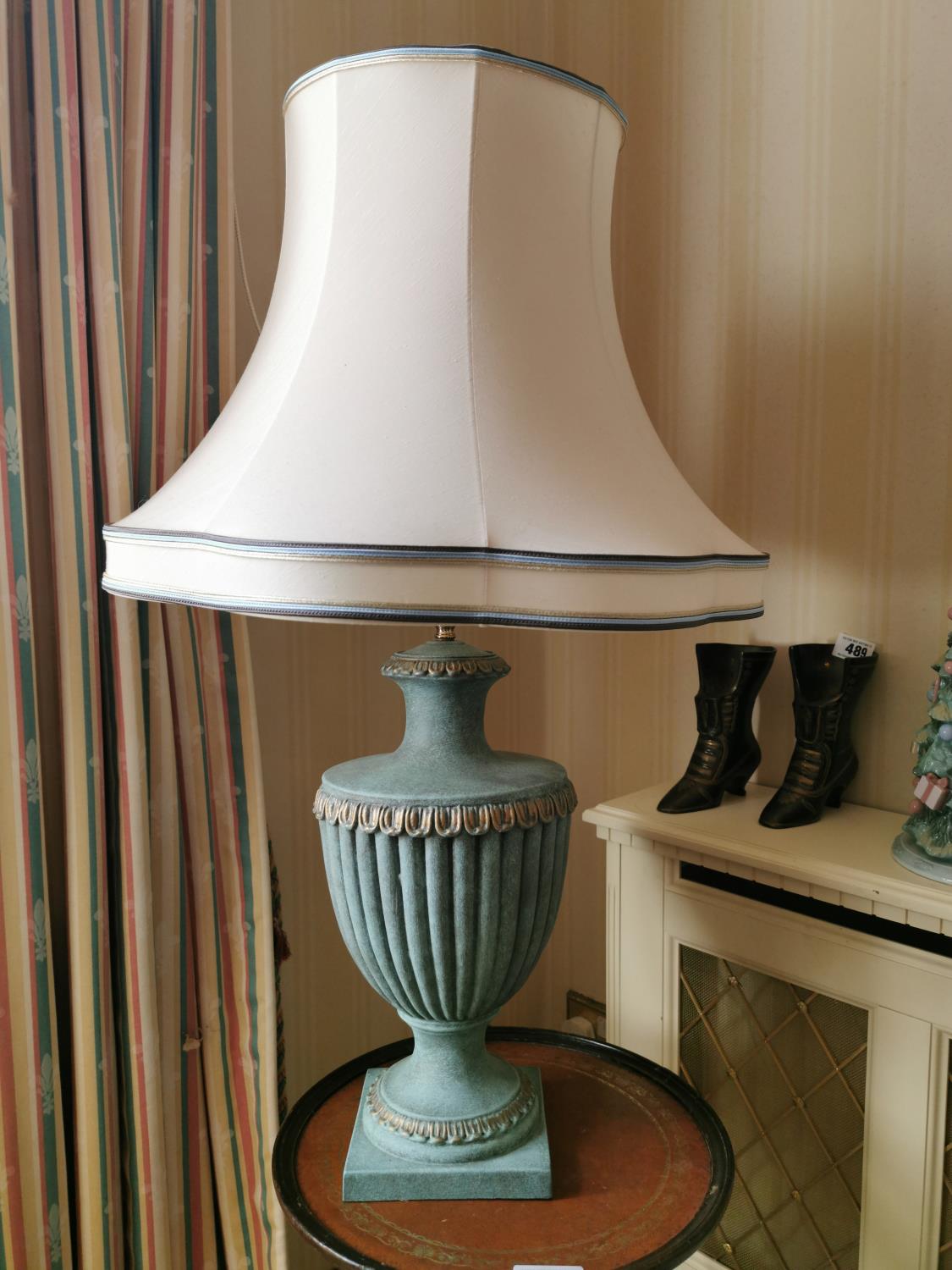 Pair of decorative composition table lamps - Bild 3 aus 3