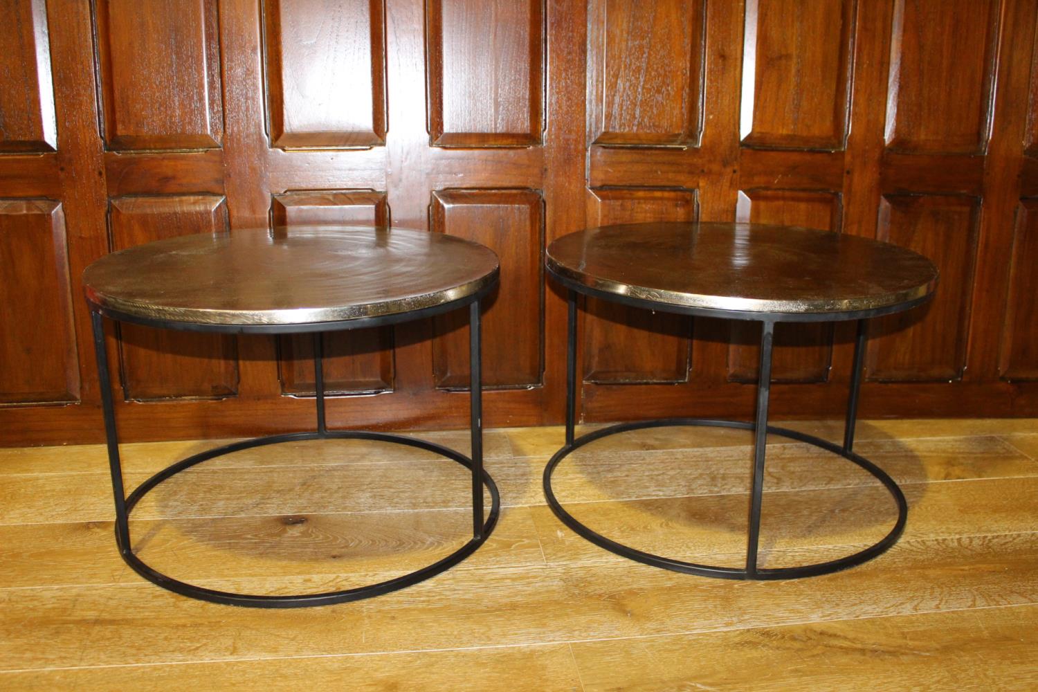 Pair of coffee tables