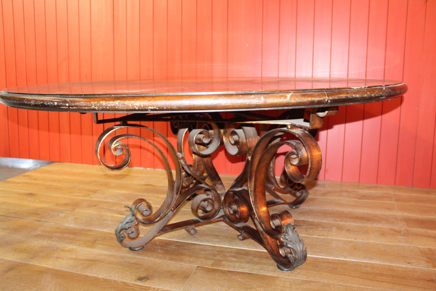 Decorative centre table t