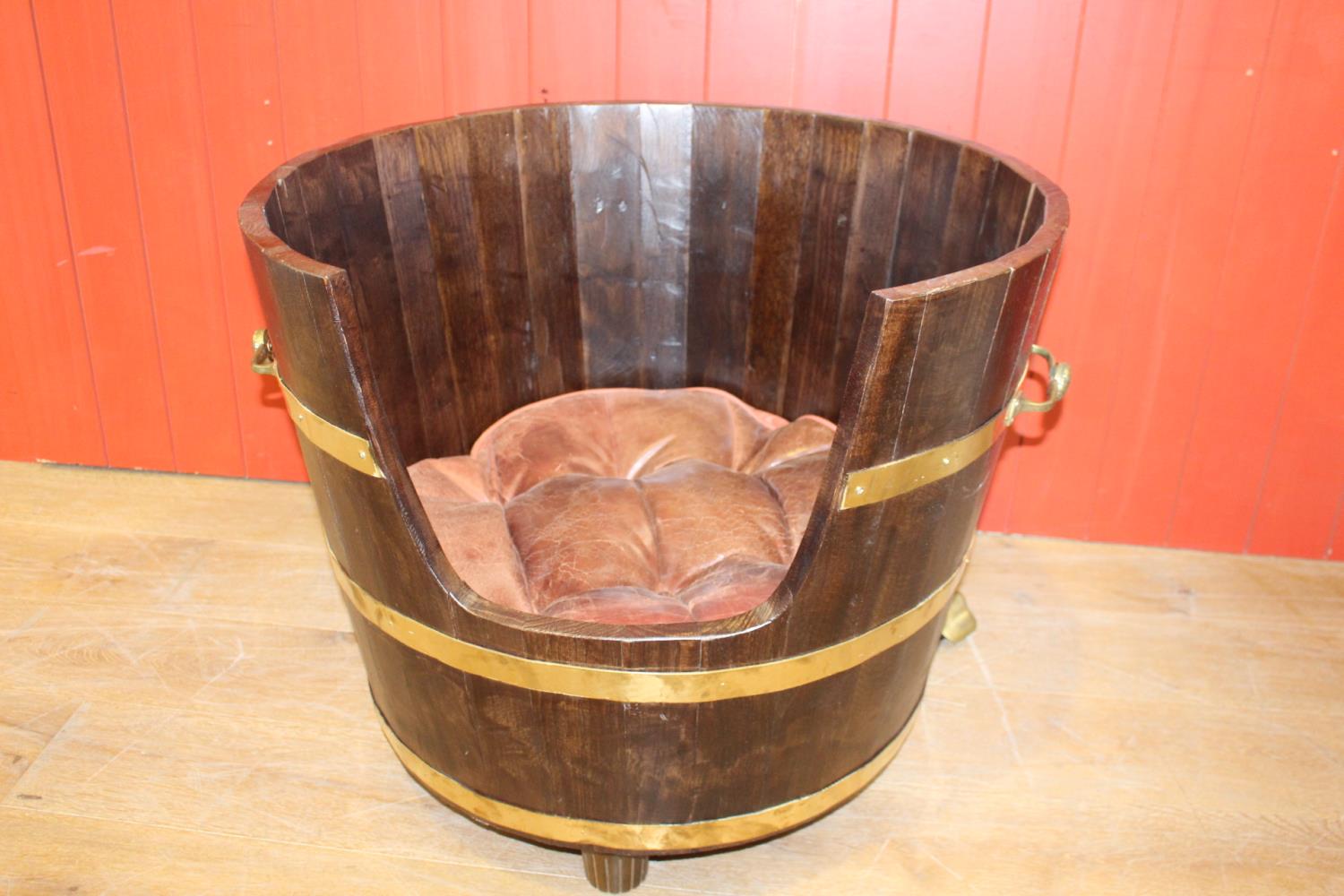 Chestnut and brass bound dog bed