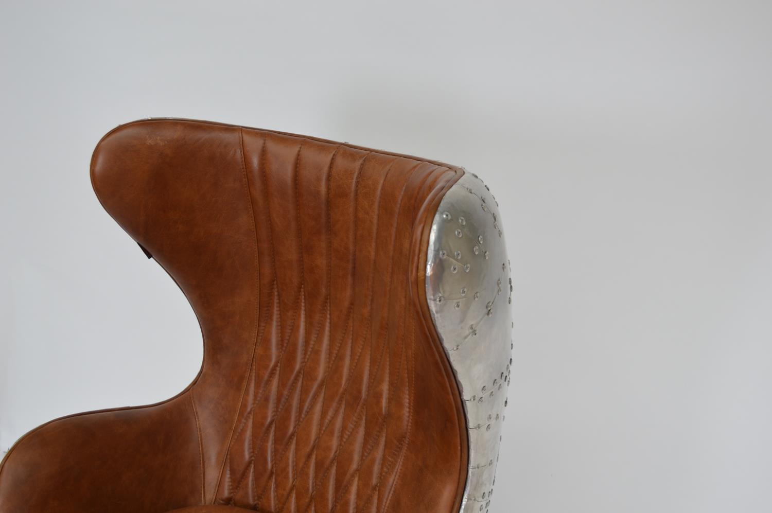 Chrome and leather swivel office chair. - Image 2 of 3