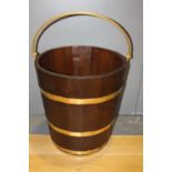 Peat bucket