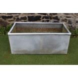 Rectangular metal planter