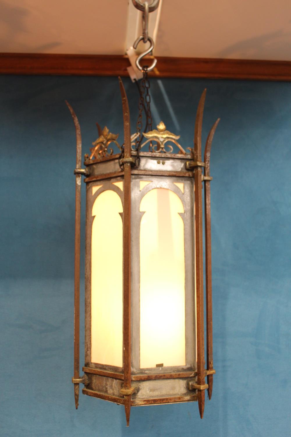 Metal hanging lantern