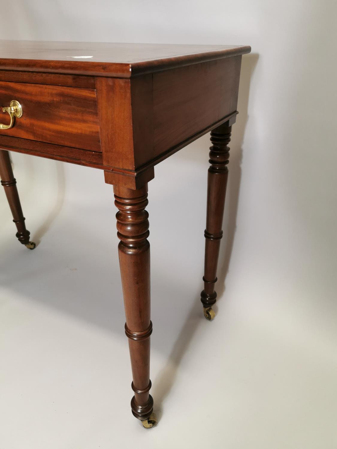 19th. C. mahogany side table - Image 7 of 8